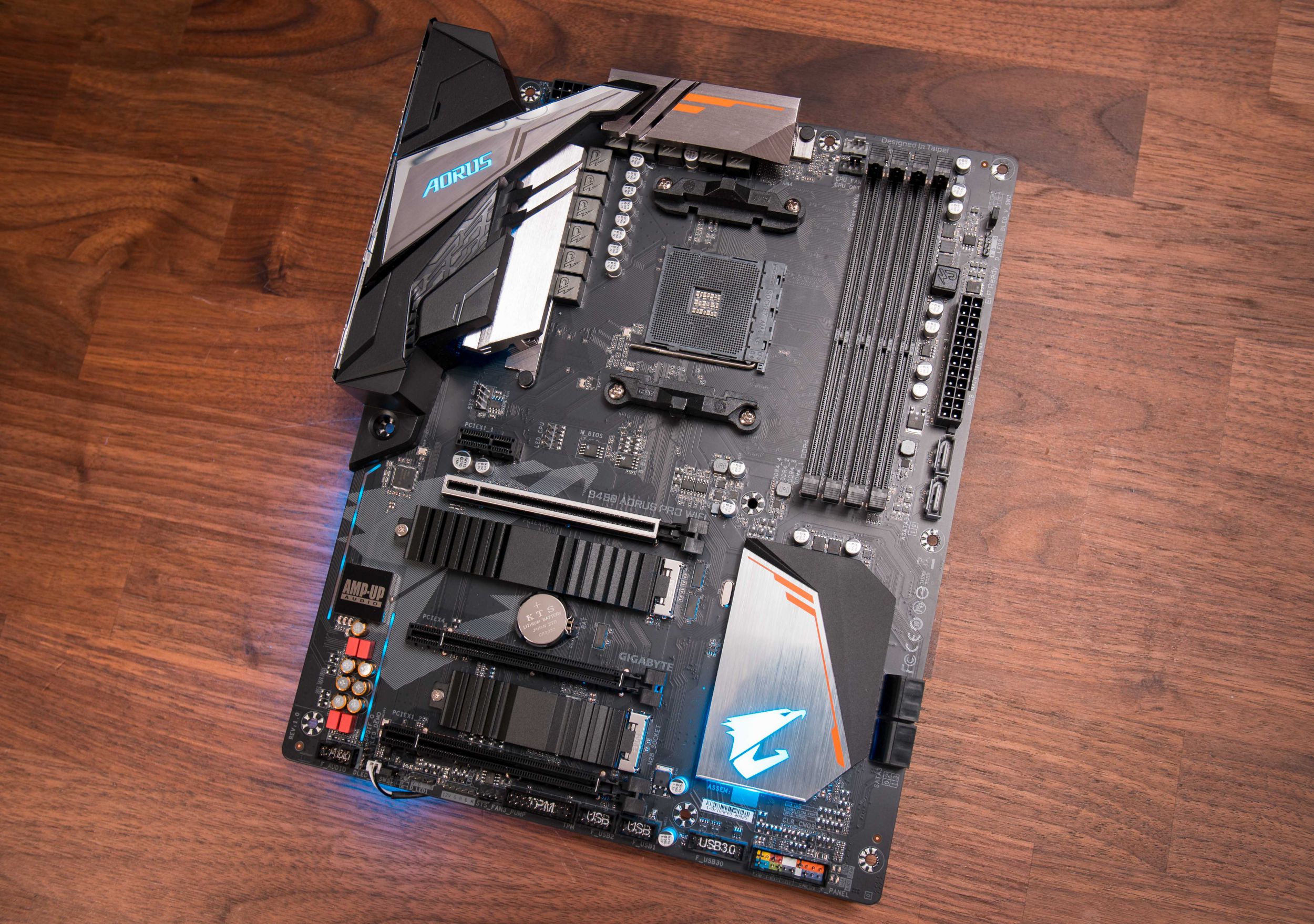 B450 aorus pro какие процессоры поддерживает